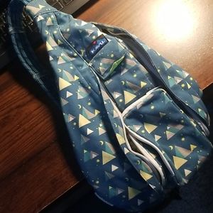 Kavu sling backpack EUC